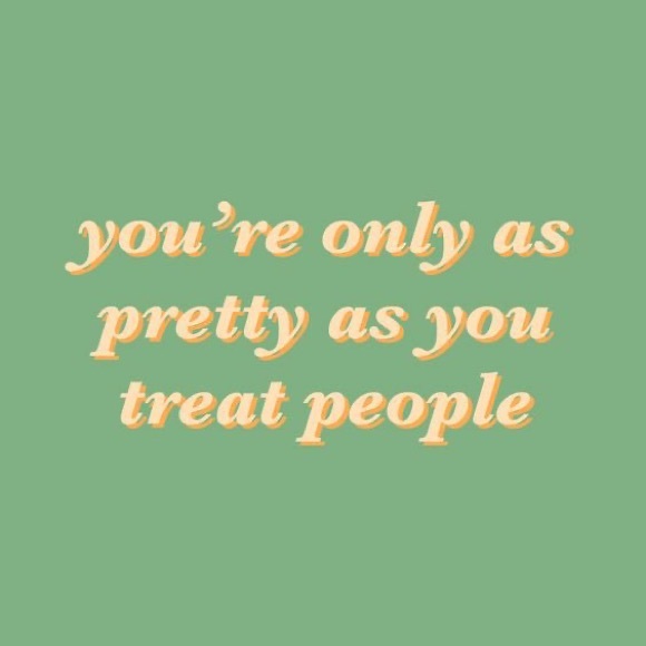 Meet your Posher, Naomi - Picture 1 of 1